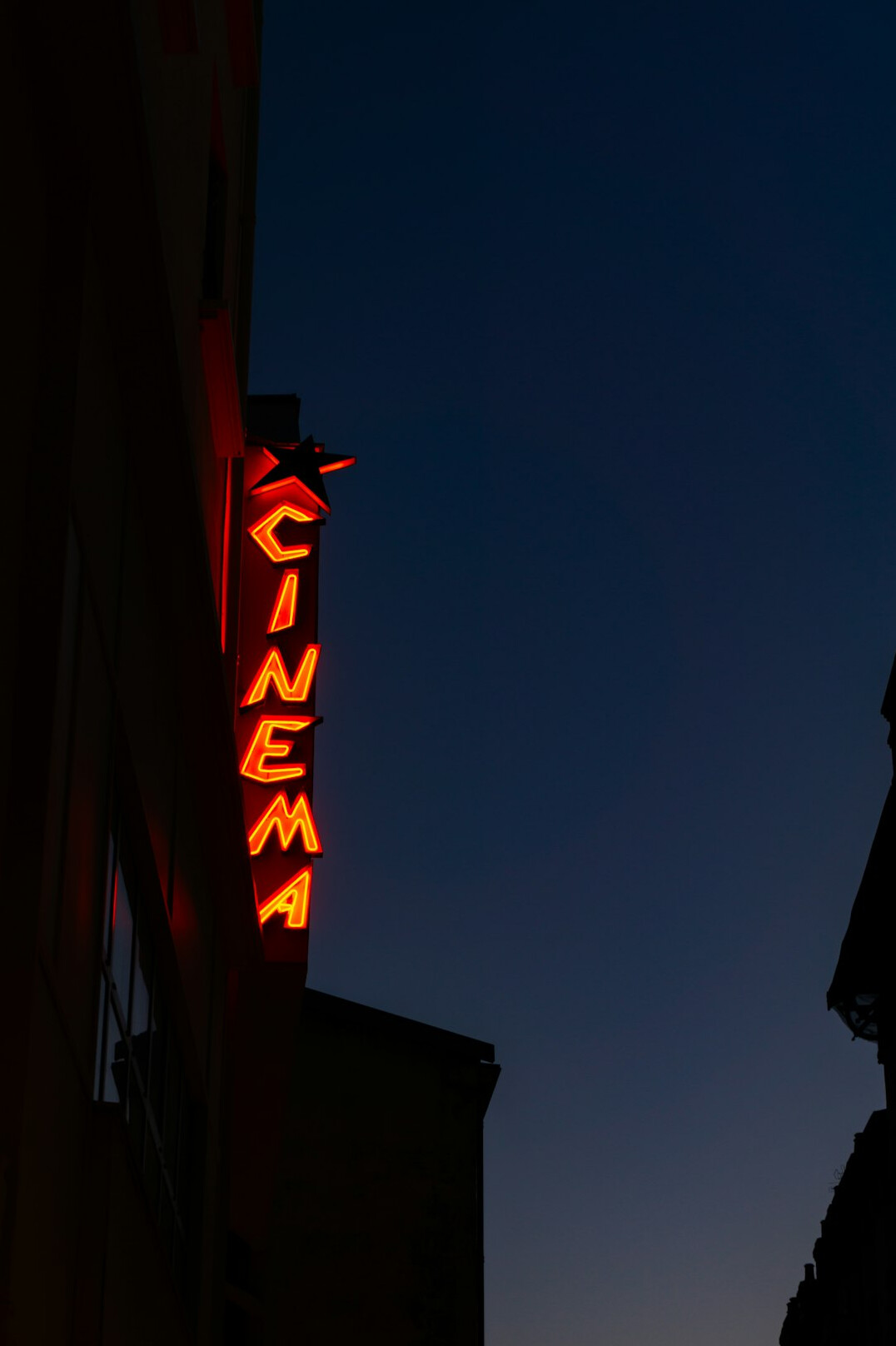 modern cinema art